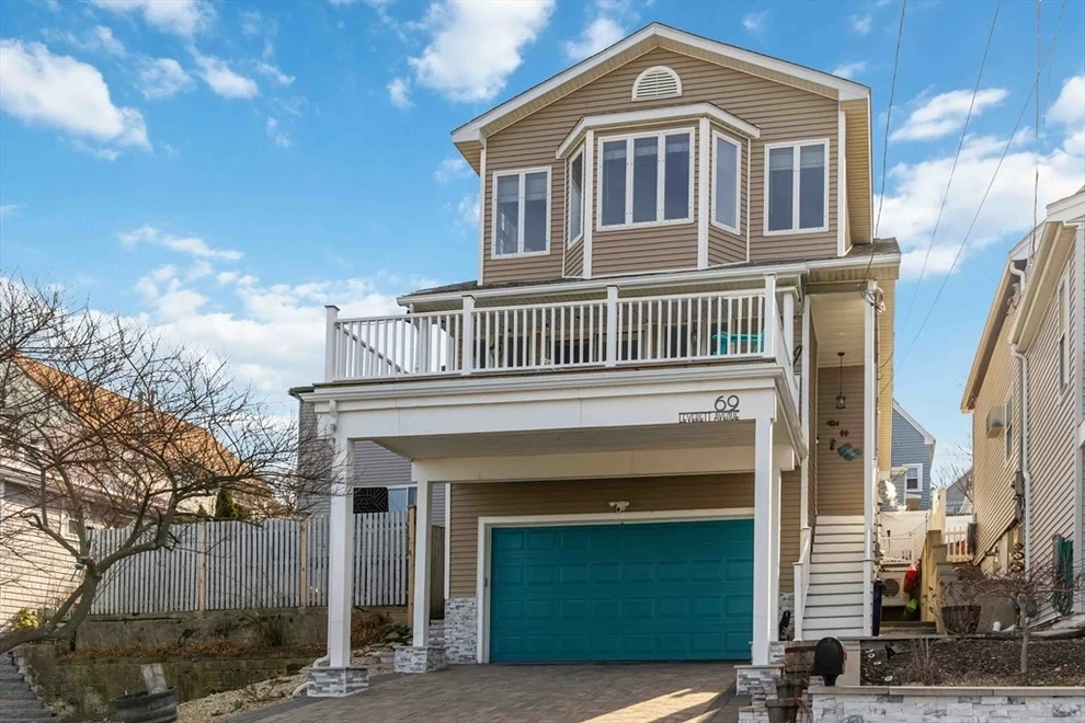 Unit for sale at 69 Leverett Ave, Revere, MA 02151