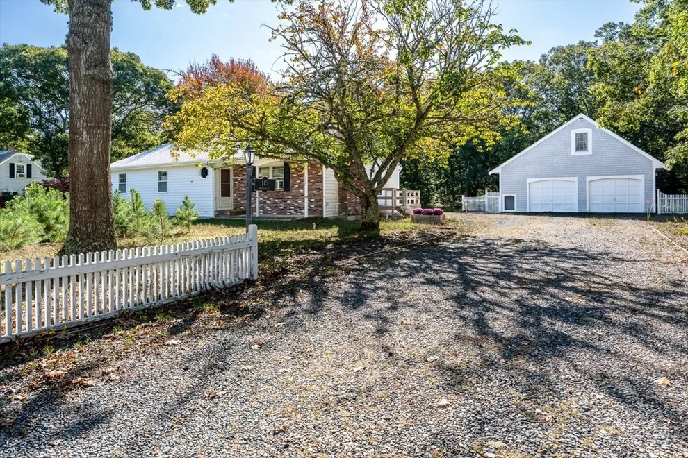 Unit for sale at 115 Sparrowhawk Ln, Eastham, MA 02651