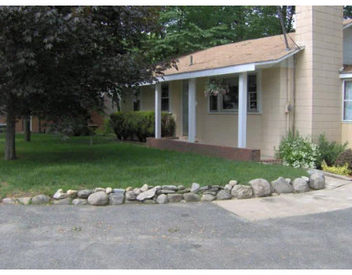 Unit for sale at 119 Pond Street, Newton, NH 03858