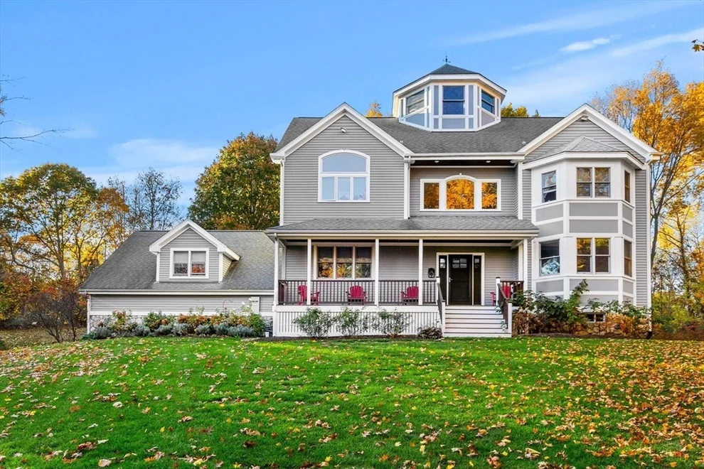 Unit for sale at 8 Cogswell Street, Ipswich, MA 01938