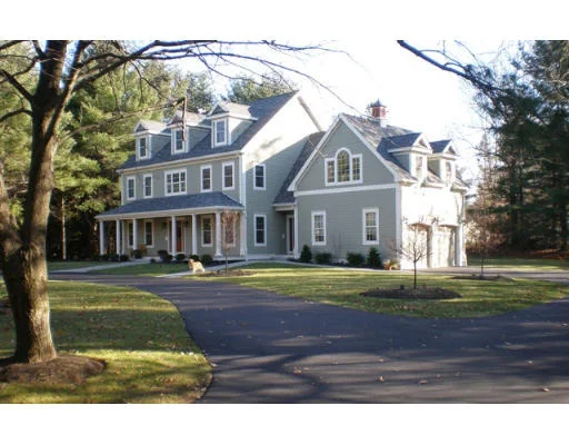 Unit for sale at 5 Suzanne Road, Lexington, MA 02420