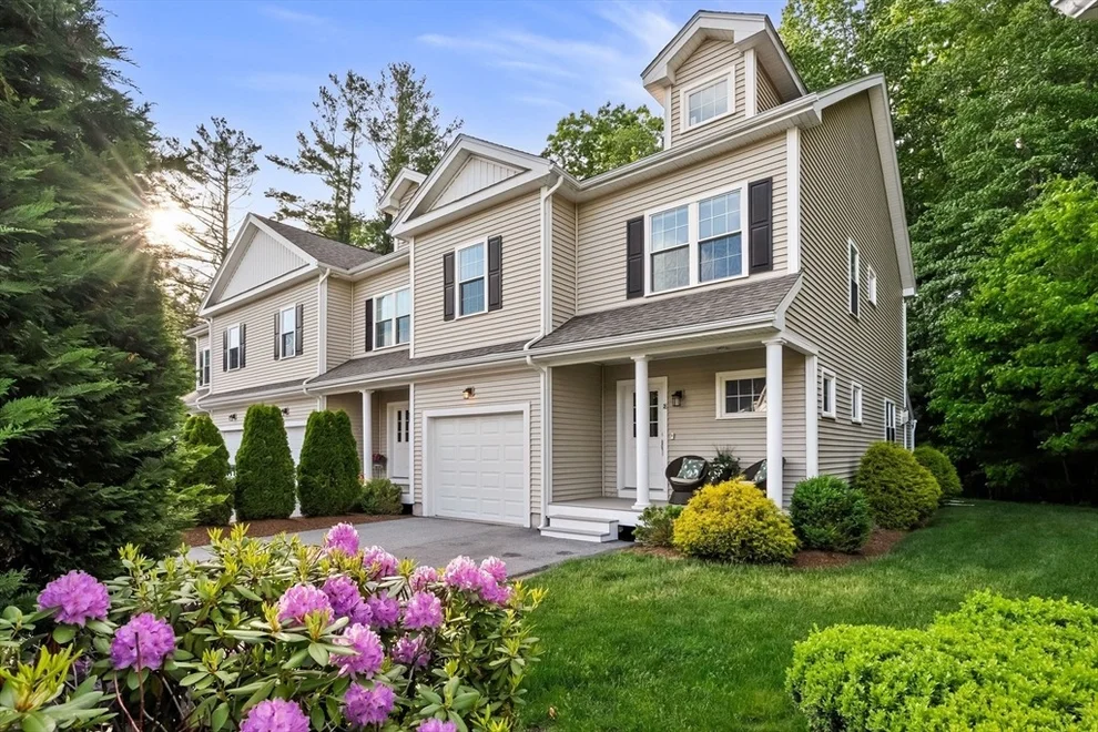Unit for sale at 18 Leanne Way, Franklin, MA 02038