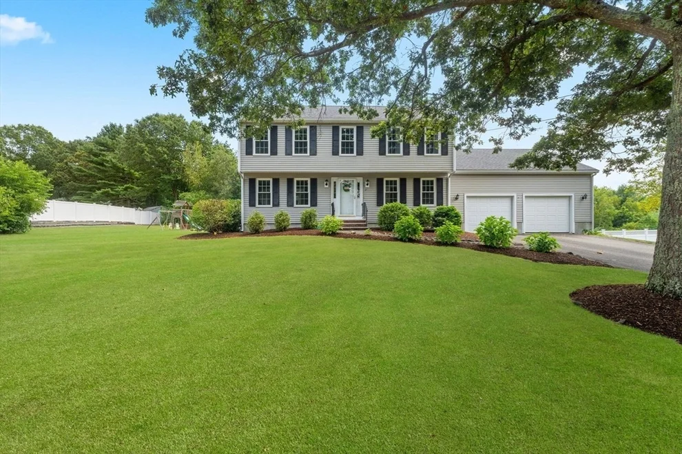 Unit for sale at 27 Bird Rd, Mansfield, MA 02048