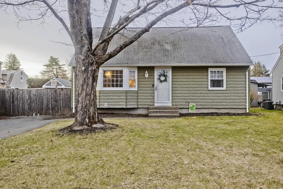Unit for sale at 27 Miami St, West Springfield, MA 01089