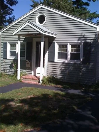 Unit for sale at 113 Grove Ave, Wilmington, MA 01887