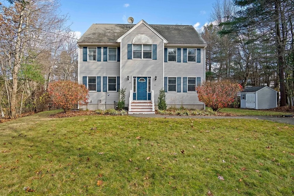Unit for sale at 101 Mink Run Rd, Wilmington, MA 01887