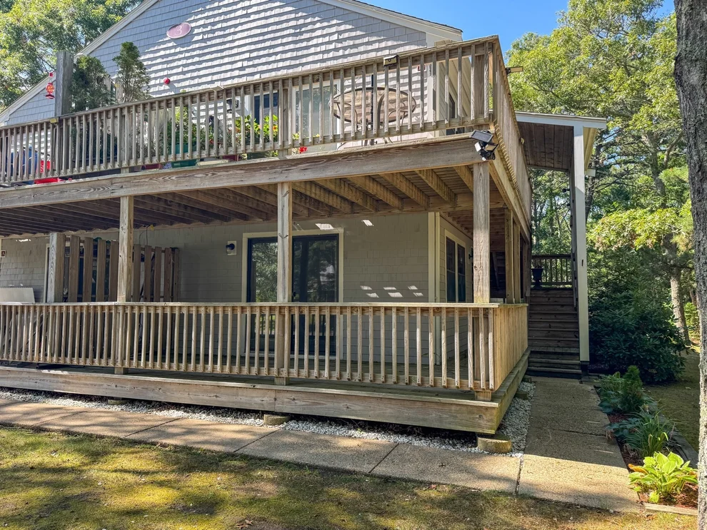 35 Ashumet Road