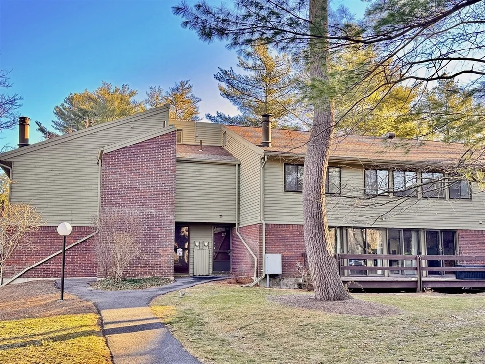 Unit for sale at 238 Brown Bear Crossing, Acton, MA 01718