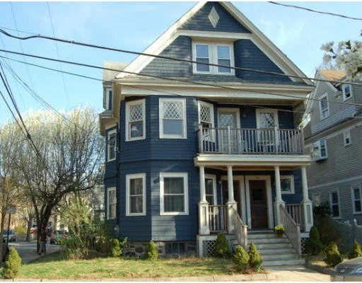 Unit for sale at 24 Woodbridge, Cambridge, MA 02140