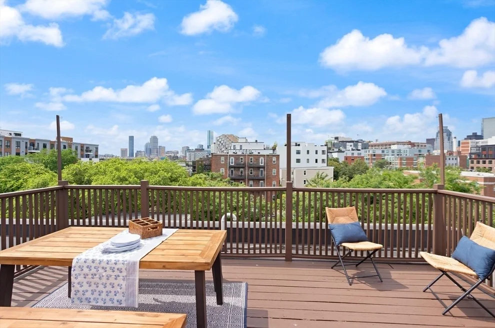Unit for sale at 178 W 4th St, Boston, MA 02127