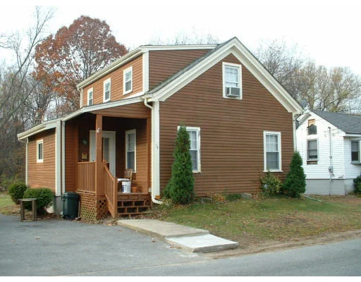 Unit for sale at 14 Pleasant St, Salisbury, MA 01952