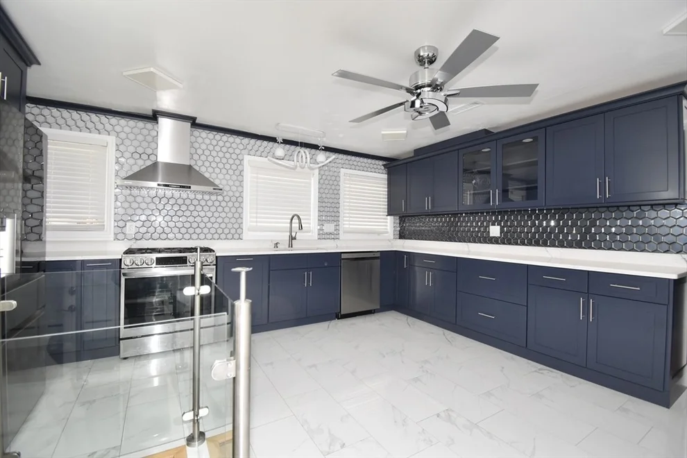 Unit for sale at 541 Grattan Street, Chicopee, MA 01020