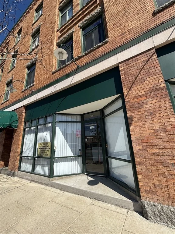 Unit for sale at 313 Rantoul St, Beverly, MA 01915