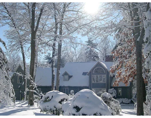 Unit for sale at 30 Farm Hill Rd, Natick, MA 01760