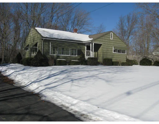 Unit for sale at 47 Elm St, Georgetown, MA 01833