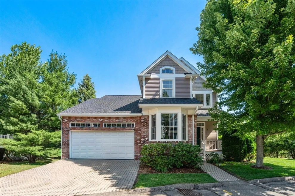 Unit for sale at 7 Riverwalk Ln, Walpole, MA 02032