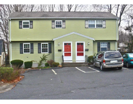 Unit for sale at 6 Waverly Lane, Framingham, MA 01702
