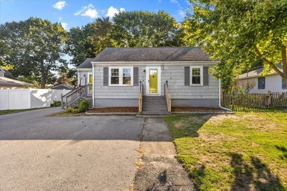 Unit for sale at 31 Briggs Ave, Somerset, MA 02725
