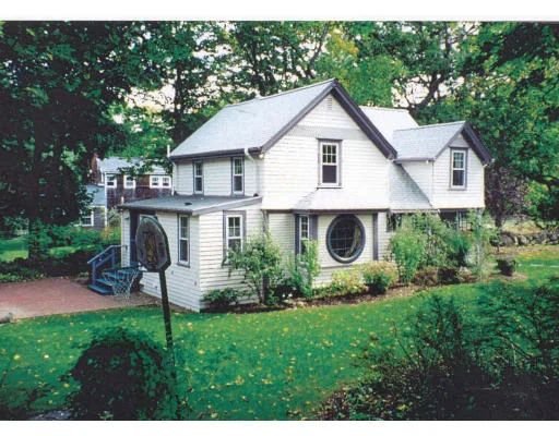 Unit for sale at 5 Clark Street, Marion, MA 02738