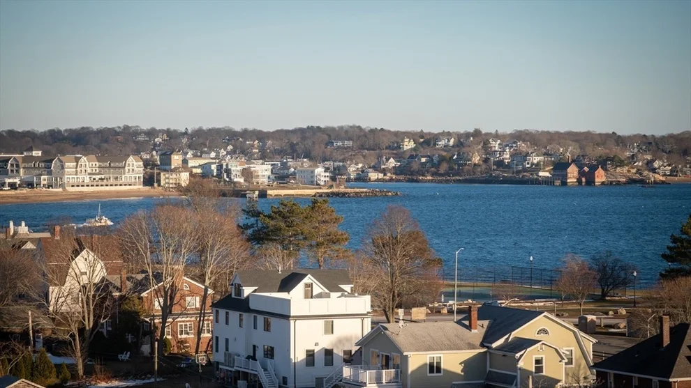 Unit for sale at 5 Marshfield St, Gloucester, MA 01930