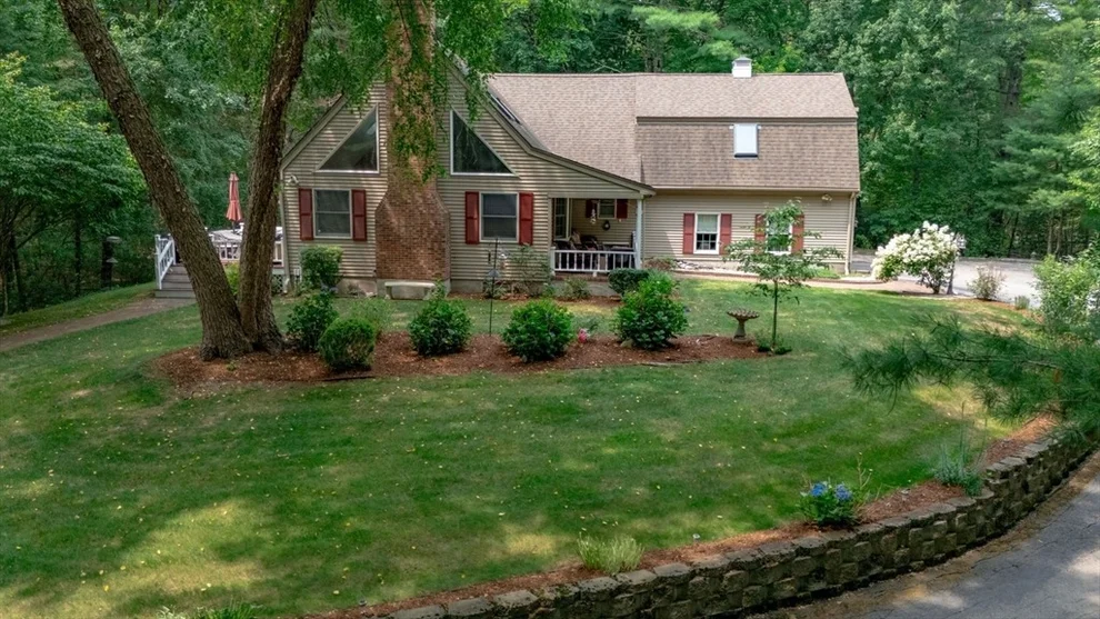Unit for sale at 317 Bay Rd, Easton, MA 02334