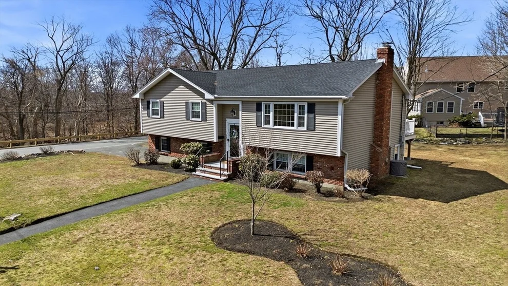 Unit for sale at 75 Whitehall Ln, Reading, MA 01867