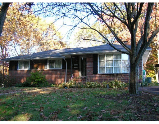 Unit for sale at 8 Holt St, Chelmsford, MA 01863
