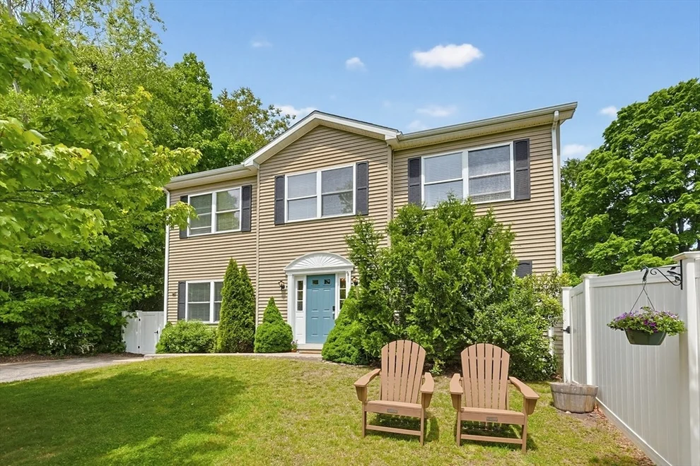 Unit for sale at 5 Jarbrook Rd, Holliston, MA 01746