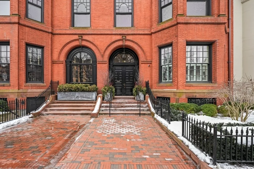 Unit for sale at 380 Commonwealth Avenue, Boston, MA 02215
