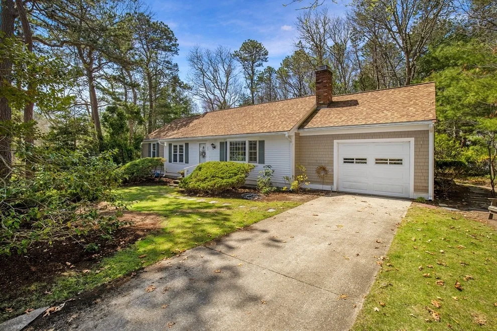 Unit for sale at 23 Penny Royal Ln, Falmouth, MA 02536