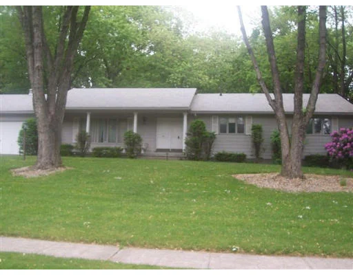 Unit for sale at 249 Redfern Drive, Longmeadow, MA 01106