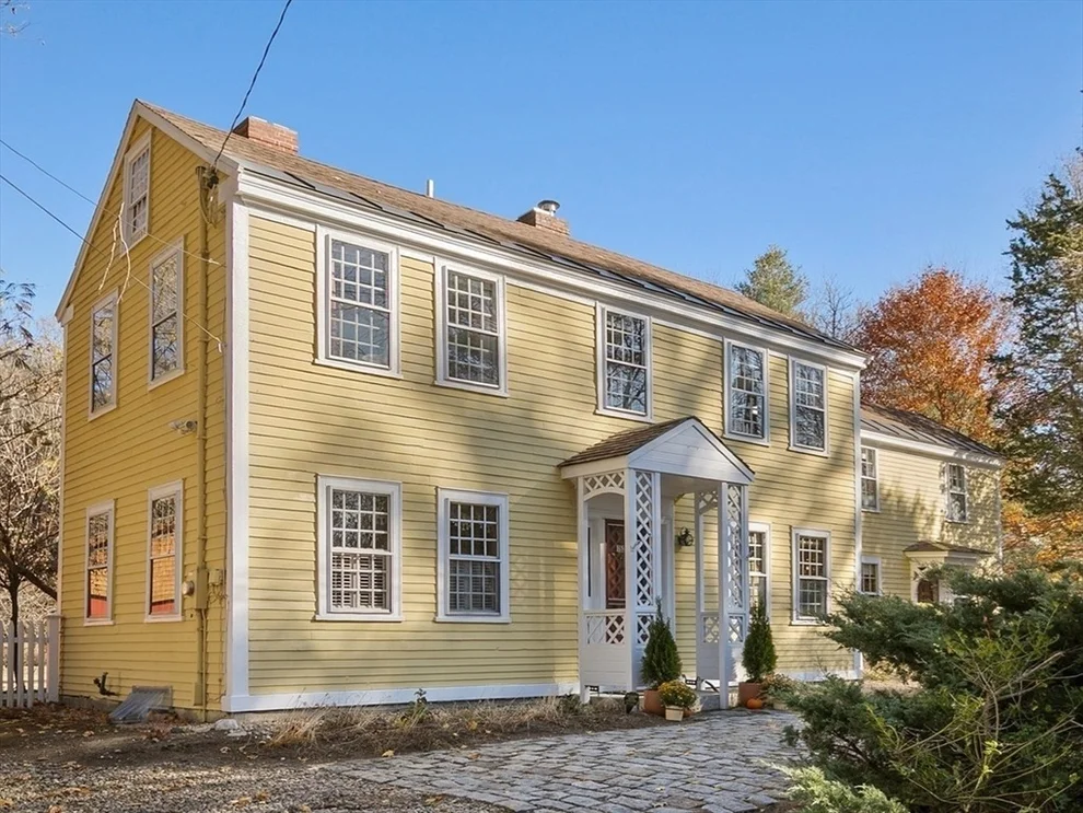 Unit for sale at 152 S Great Rd, Lincoln, MA 01773