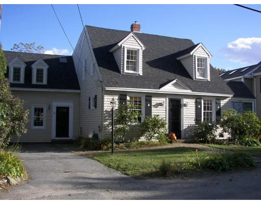 Unit for sale at 14 Second St, Salisbury, MA 01952
