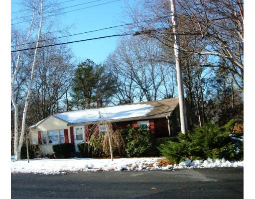 Unit for sale at 8 Grandview Dr, Plymouth, MA 02360