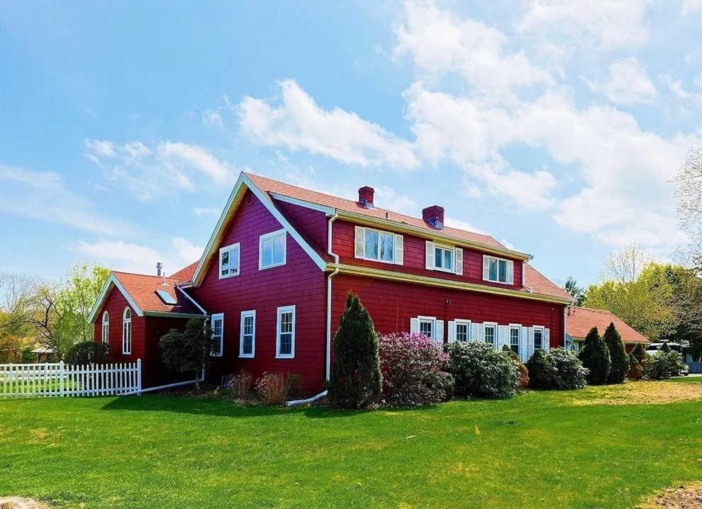 Unit for sale at 420 Main St, Norwell, MA 02061