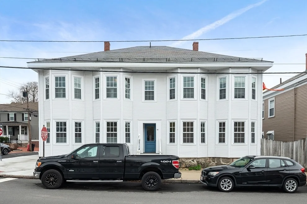 Unit for sale at 28 Fair St, Newburyport, MA 01950