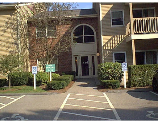 Unit for sale at 22 Rose Ct, Norwood, MA 02062