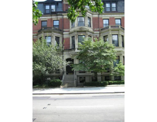 Unit for sale at 64 Commonwealth Ave, Boston, MA 02116