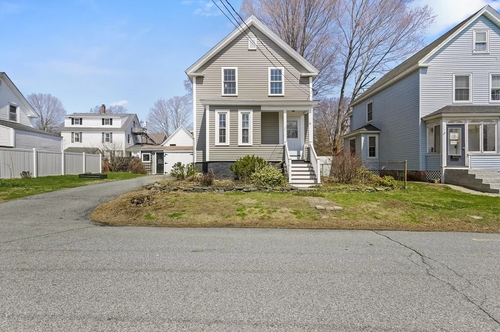 Unit for sale at 6 Rockingham Street, Exeter, NH 03833