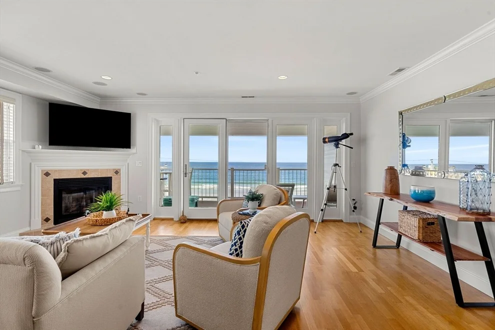 Unit for sale at 11 Atlantic Ave, Salisbury, MA 01952