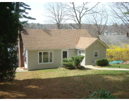 Unit for sale at 29 Lakeshore Dr, Spencer, MA 01562