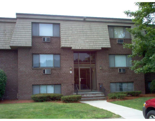Unit for sale at 9 Hallmark Gardens, Burlington, MA 01803