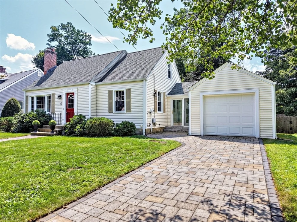 Unit for sale at 37 Nevins Avenue, Longmeadow, MA 01106