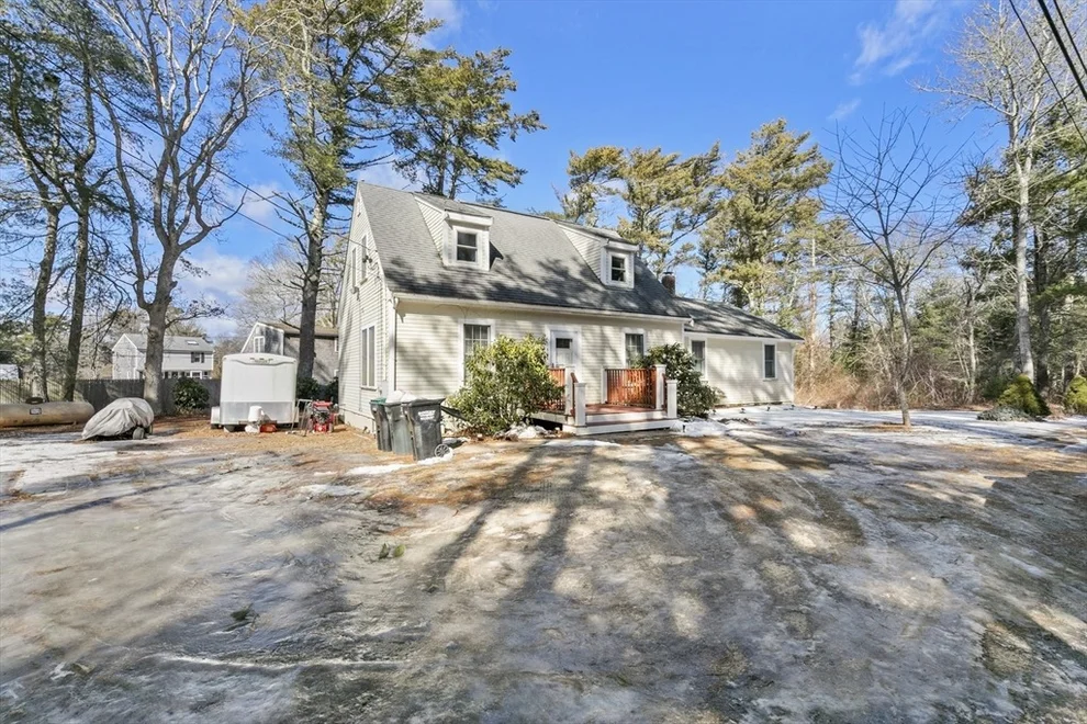 Unit for sale at 51R Buzzards Bay Dr, Plymouth, MA 02360