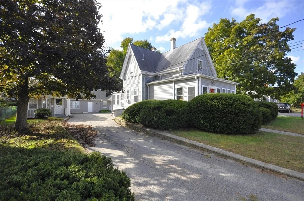 Unit for sale at 164 Warren Ave, Whitman, MA 02382