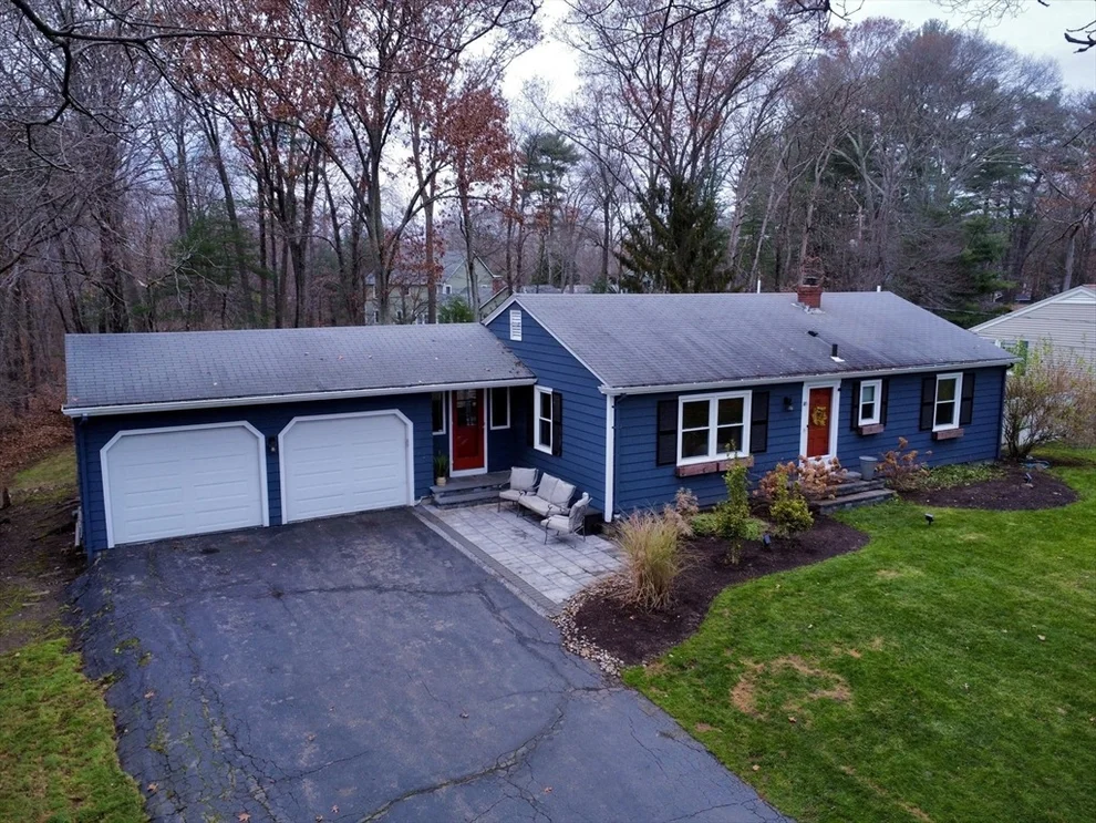 Unit for sale at 107 Birchwood Dr, North Attleboro, MA 02763