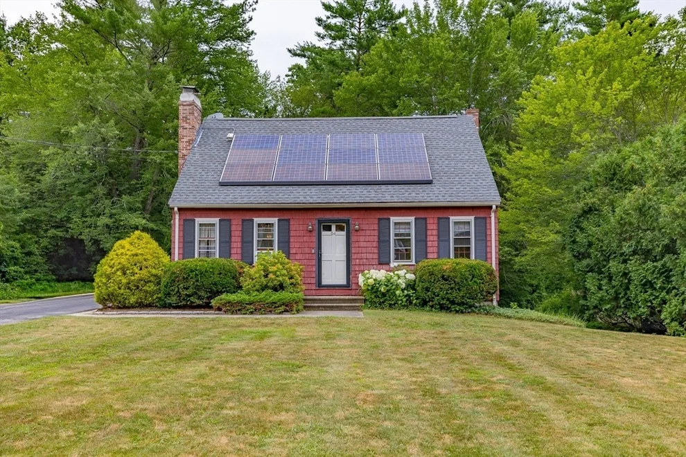 Unit for sale at 64 Ash St, Townsend, MA 01469