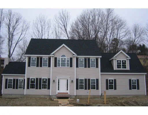 Unit for sale at 24 Blake Circle, Marlborough, MA 01752
