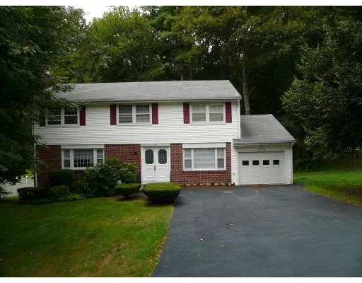 Unit for sale at 66 Lanewood Ave, Framingham, MA 01701