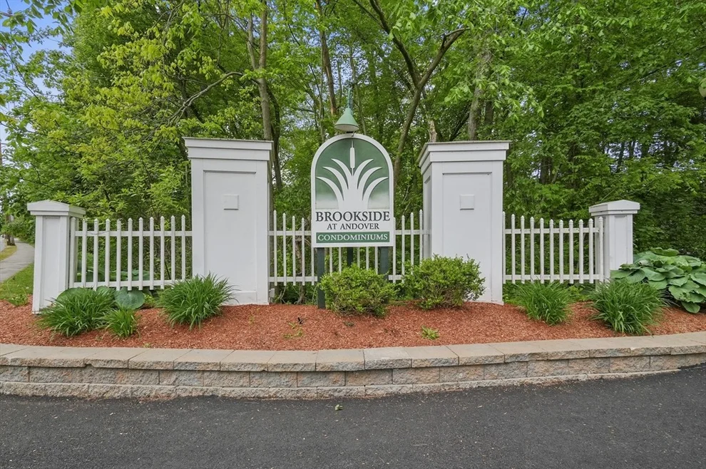Unit for sale at 200 Brookside Drive, Andover, MA 01810